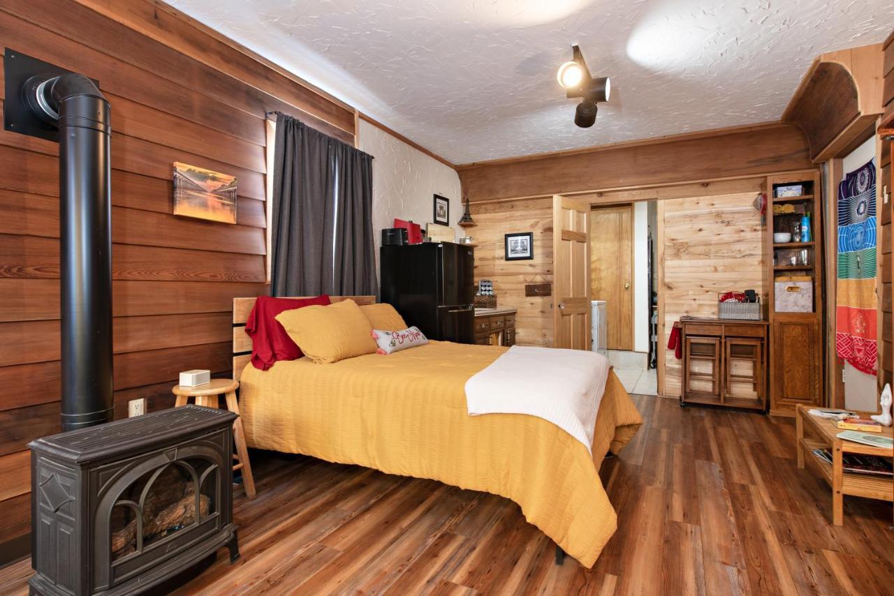 Wanderer Studio, An Off Grid Mountain Guest Studio With Fantastic Views Glenwood Springs Exterior foto
